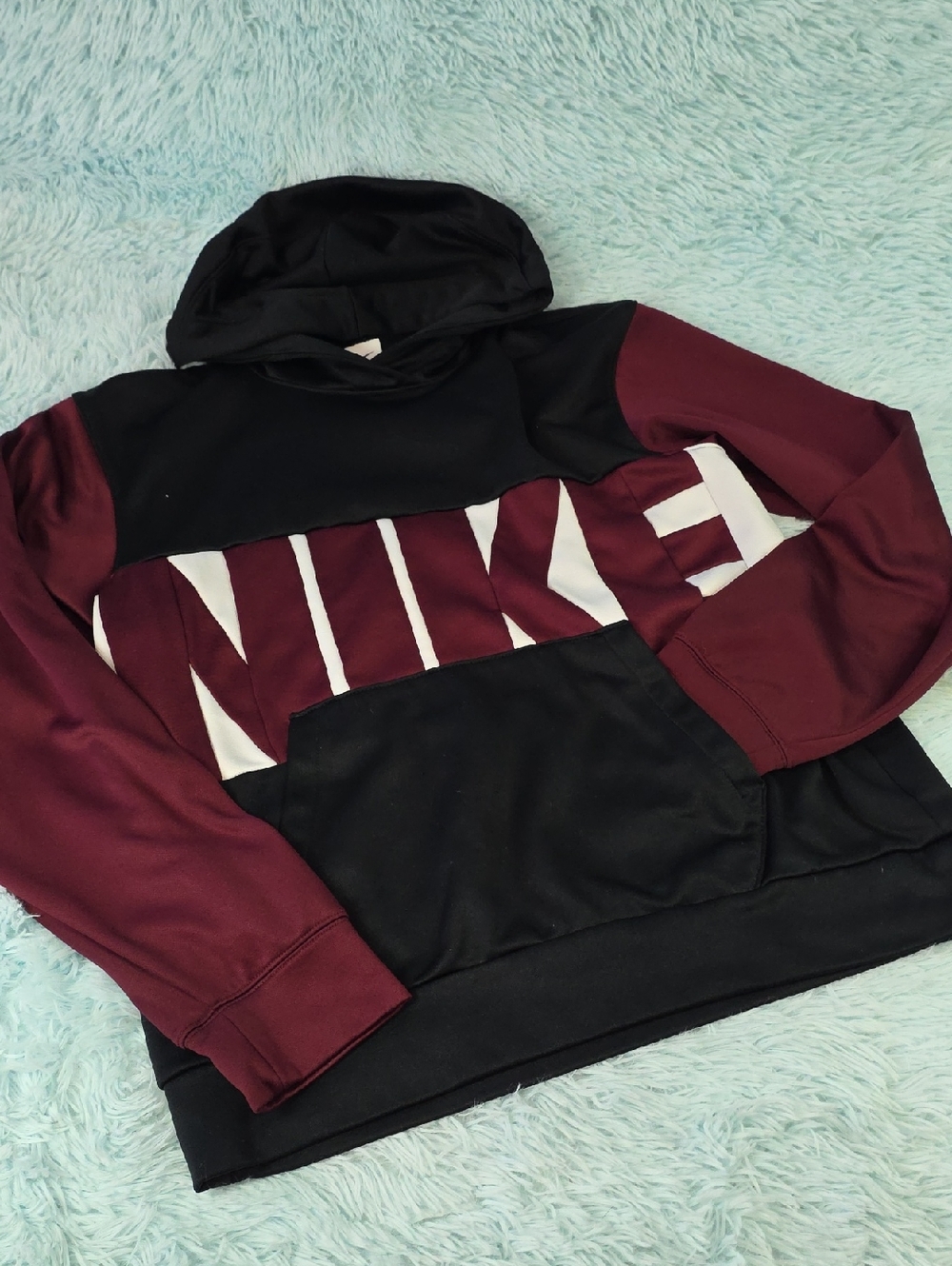 Nike Therma-FIT Starting 5‎ Colorblock Hoodie - Maroon/Black - Size M
